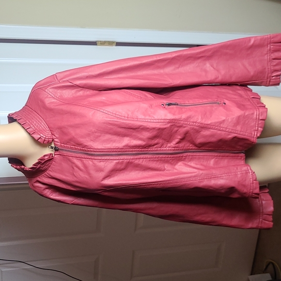 Ladies Jacket - Picture 1 of 9